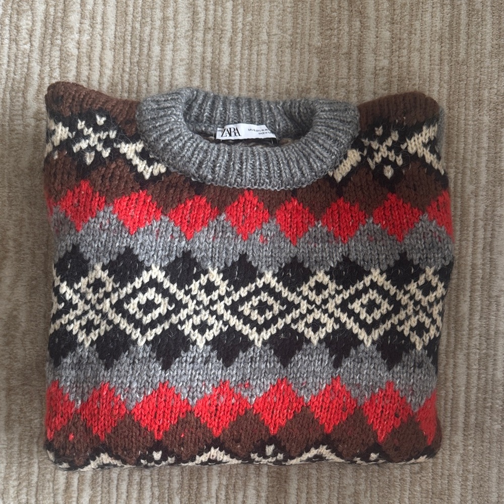 Soft Zara argyle sweater